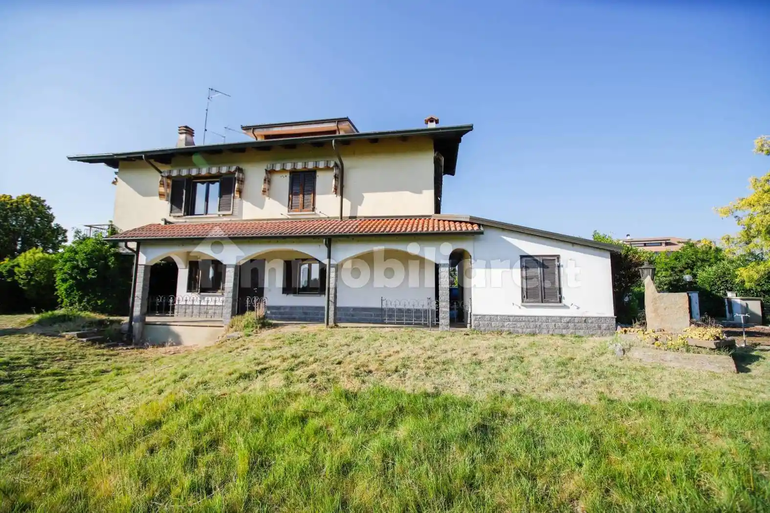 Villa in vendita a Livorno Ferraris