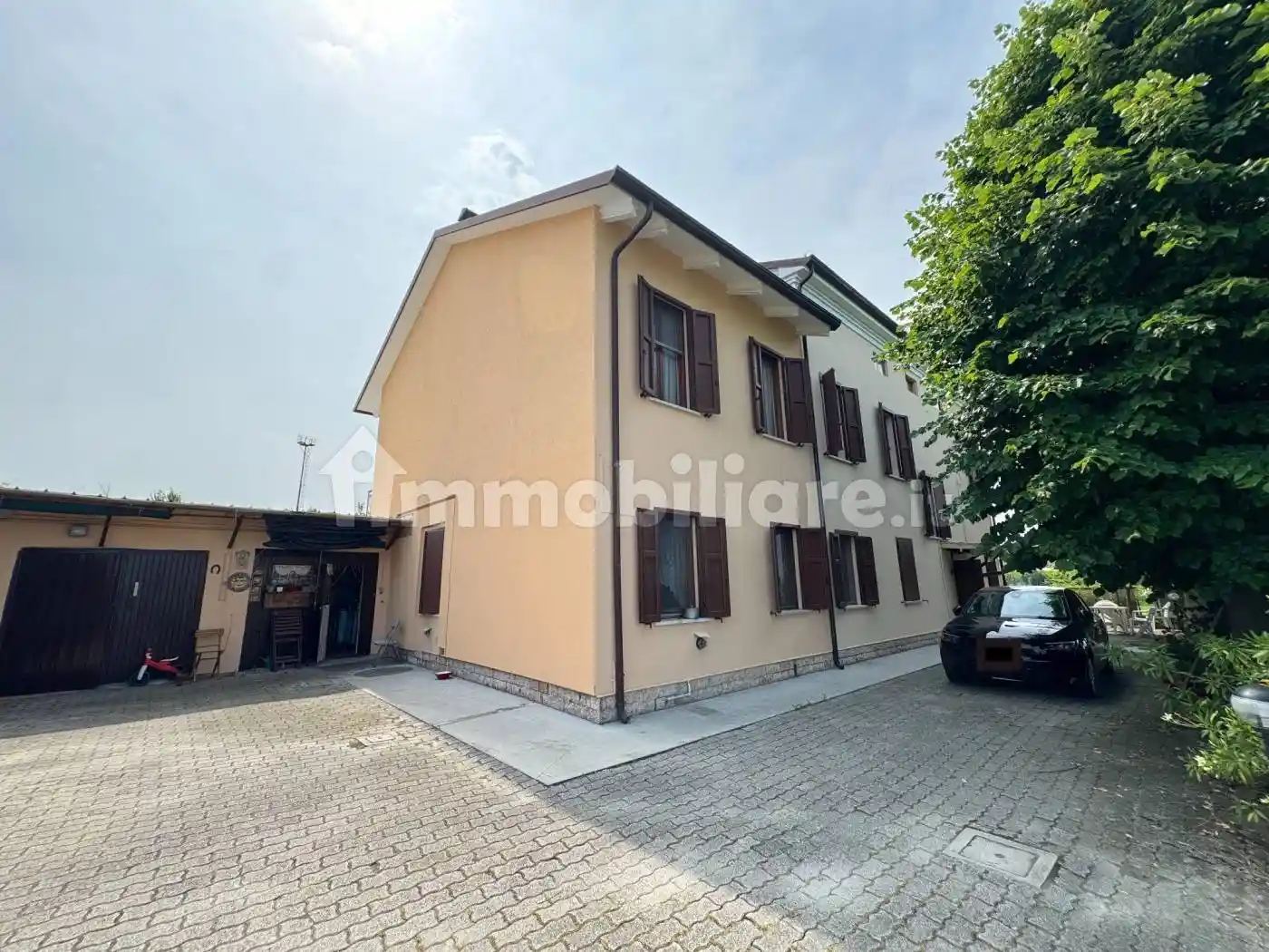 Villa in vendita a Mirandola