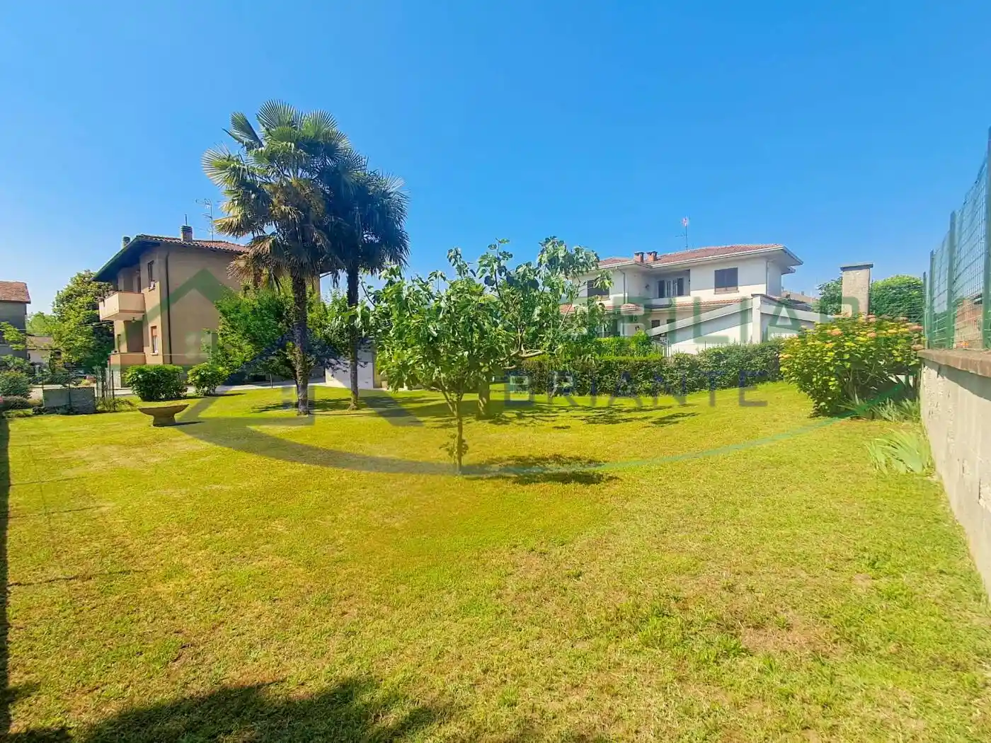 Villa in vendita a Pombia