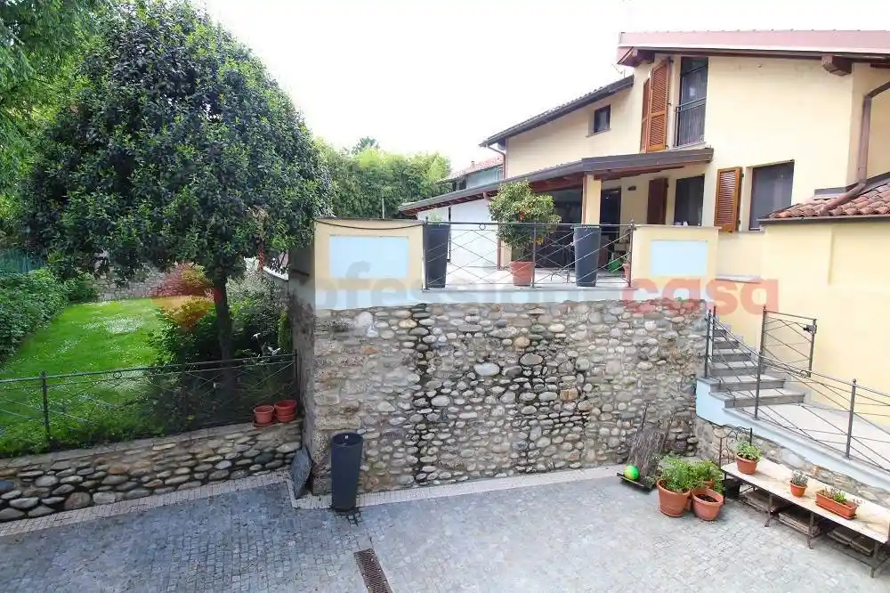 Casa indipendente in vendita a Vaprio d'Adda