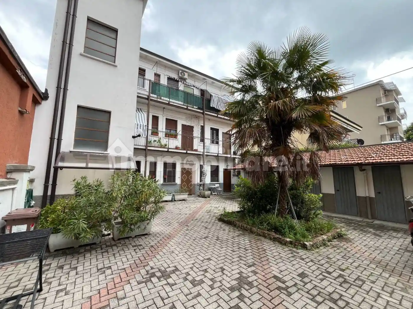 Appartamento in vendita a Cologno Monzese