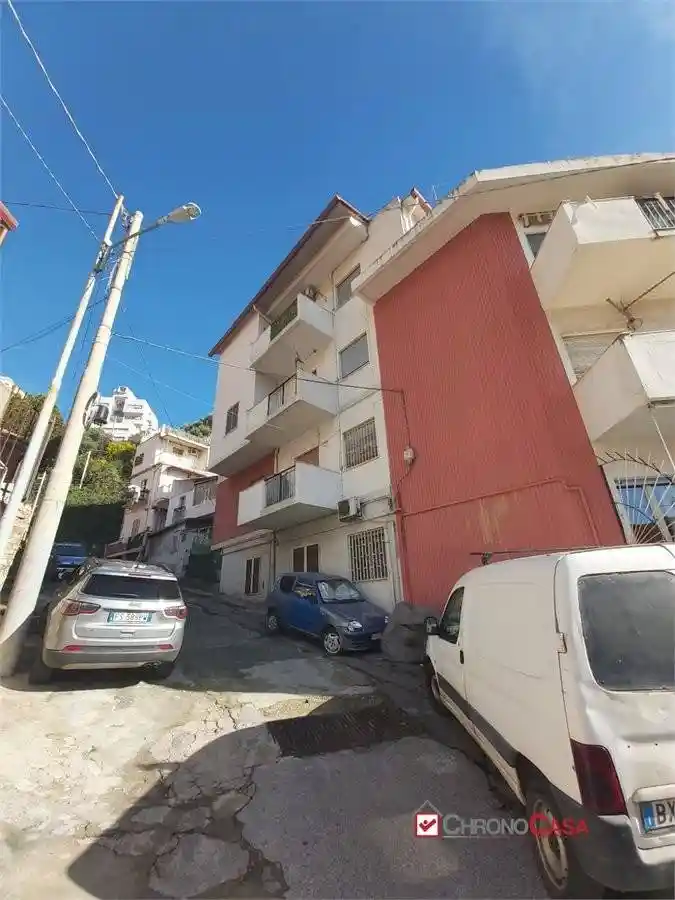 Appartamento in vendita a Messina