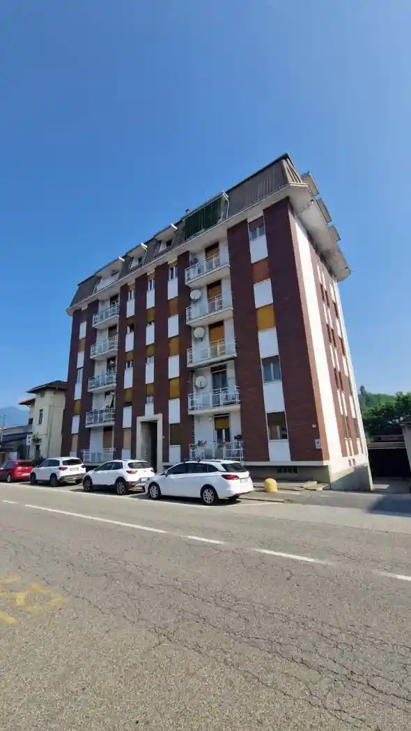 Appartamento in vendita a Borgosesia
