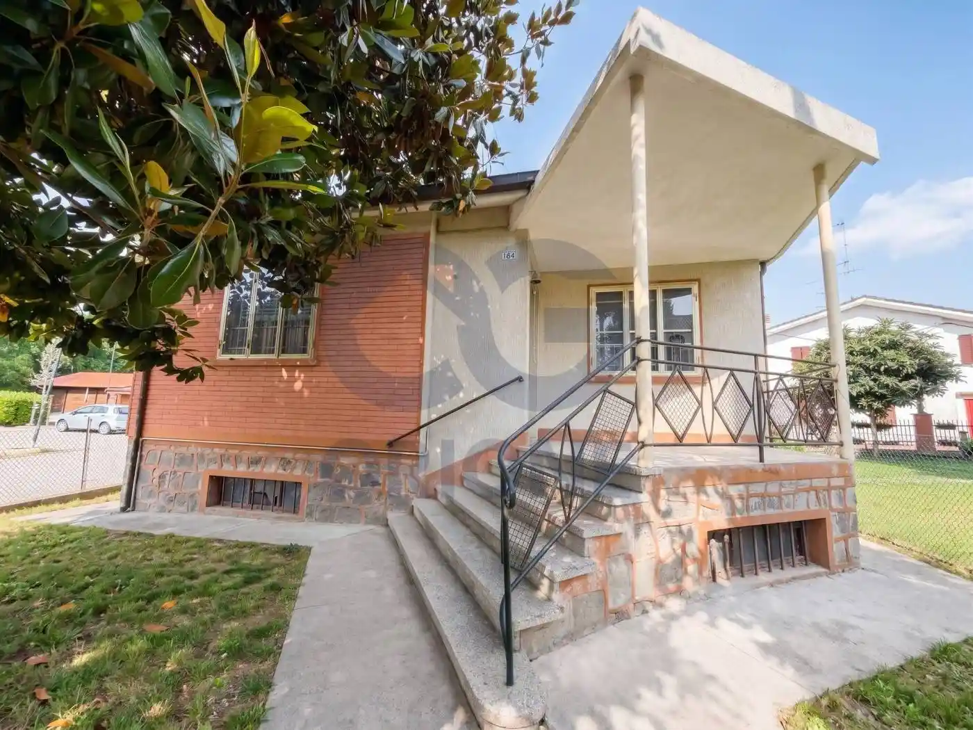 Villa in vendita a Bondeno