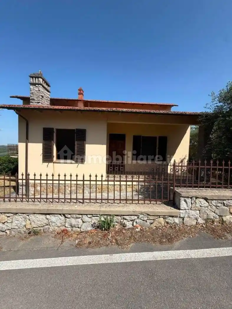 Villa in vendita a Radda in Chianti