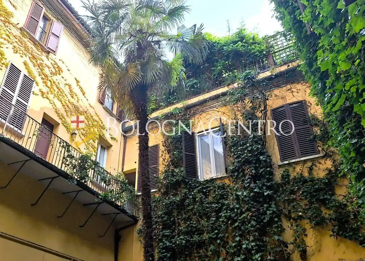 Appartamento in vendita a Bologna