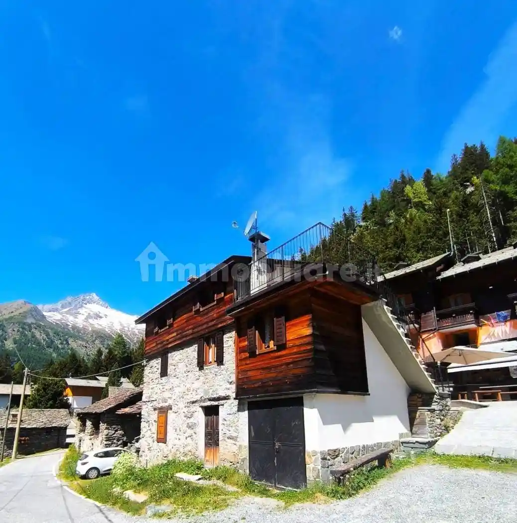 Appartamento in affitto a Chiesa in Valmalenco
