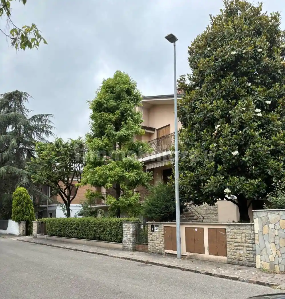 Appartamento in affitto a Modena