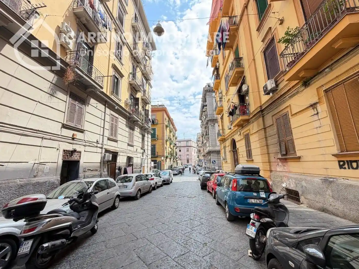 Appartamento in vendita a Napoli