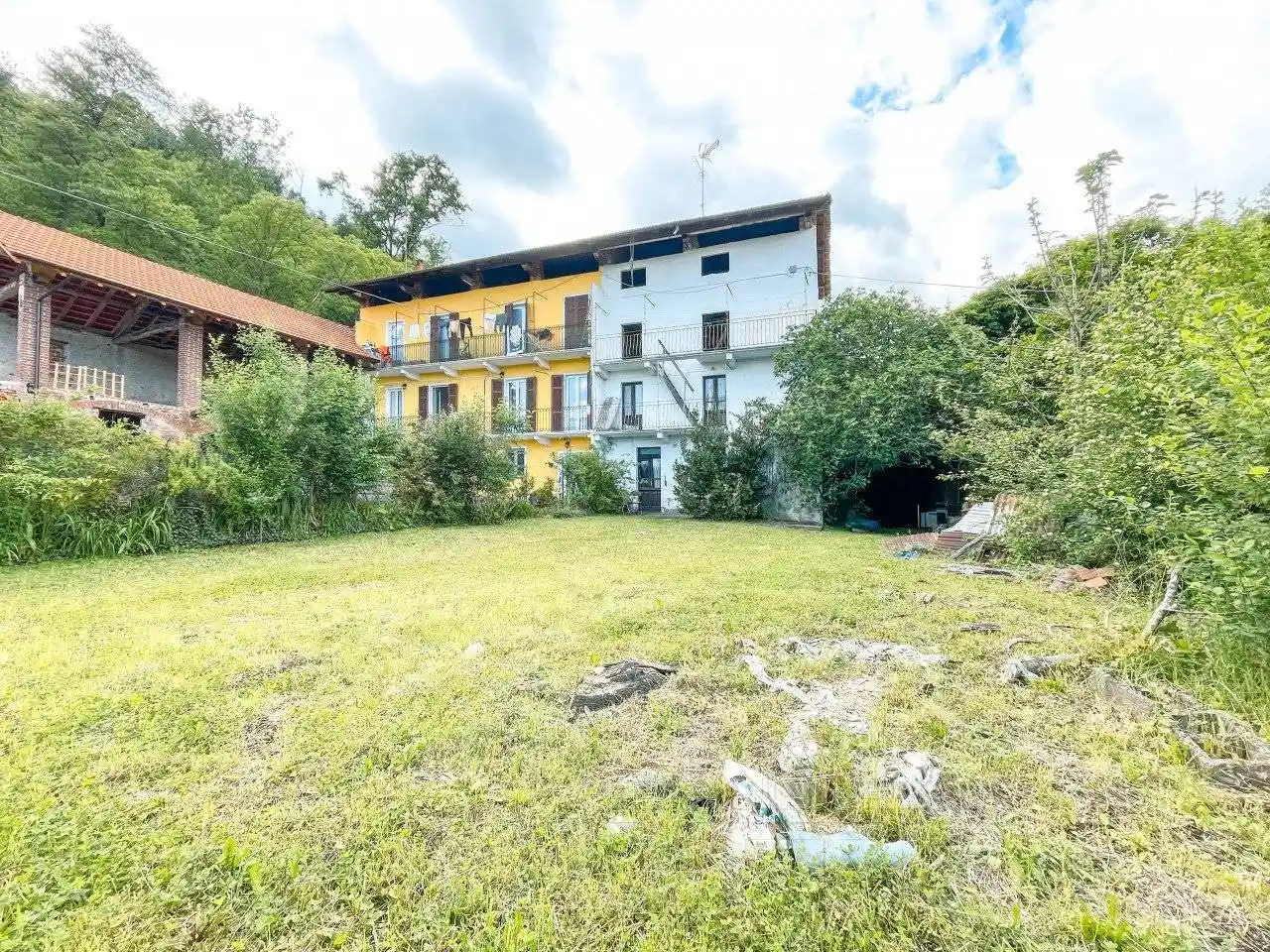Villa in vendita a Borgomanero