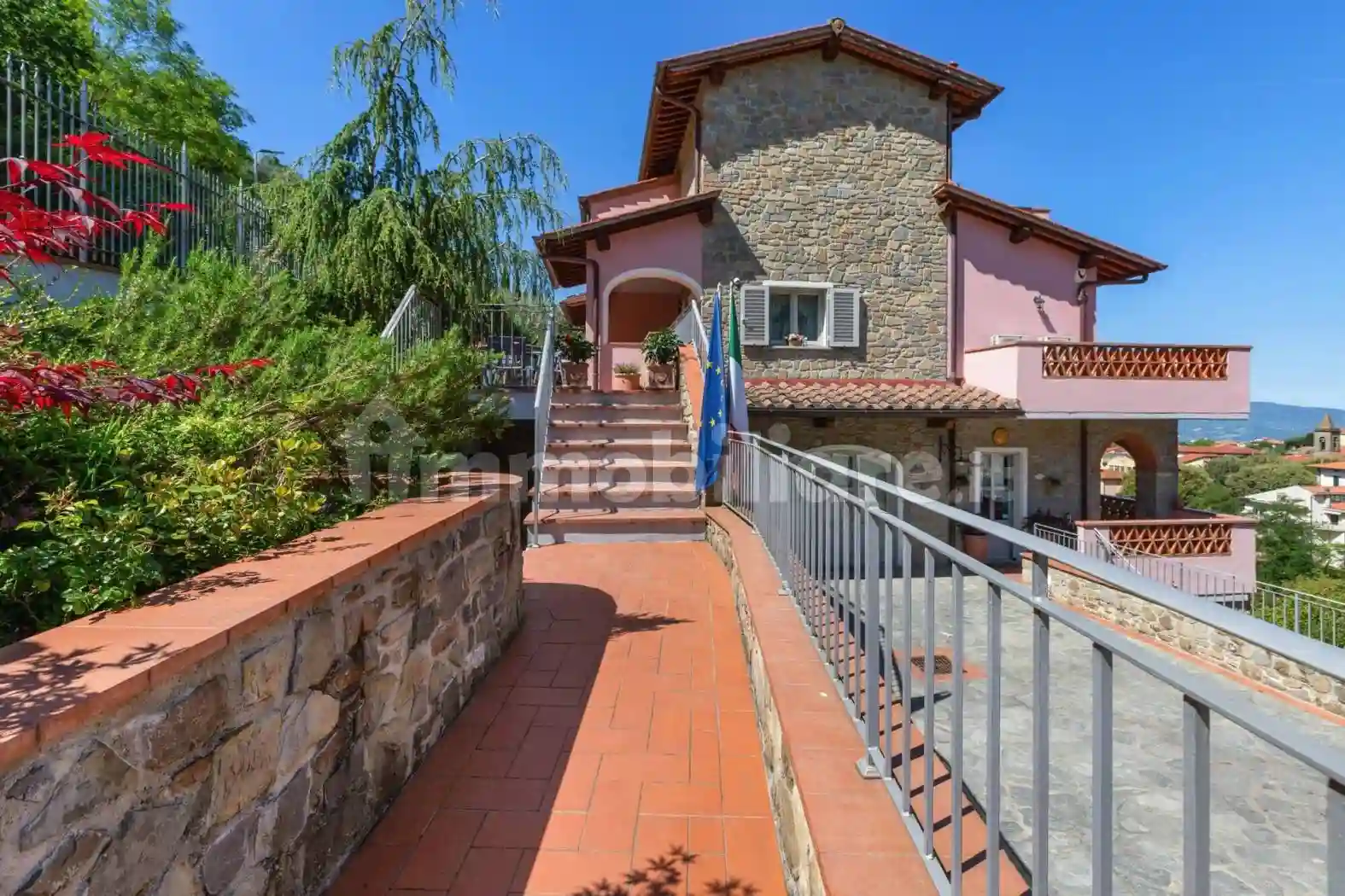 Villa - foto 2