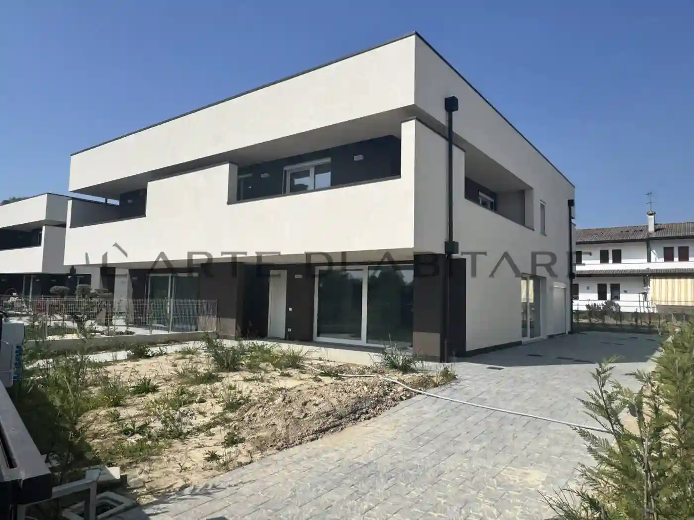 Villa - foto 2