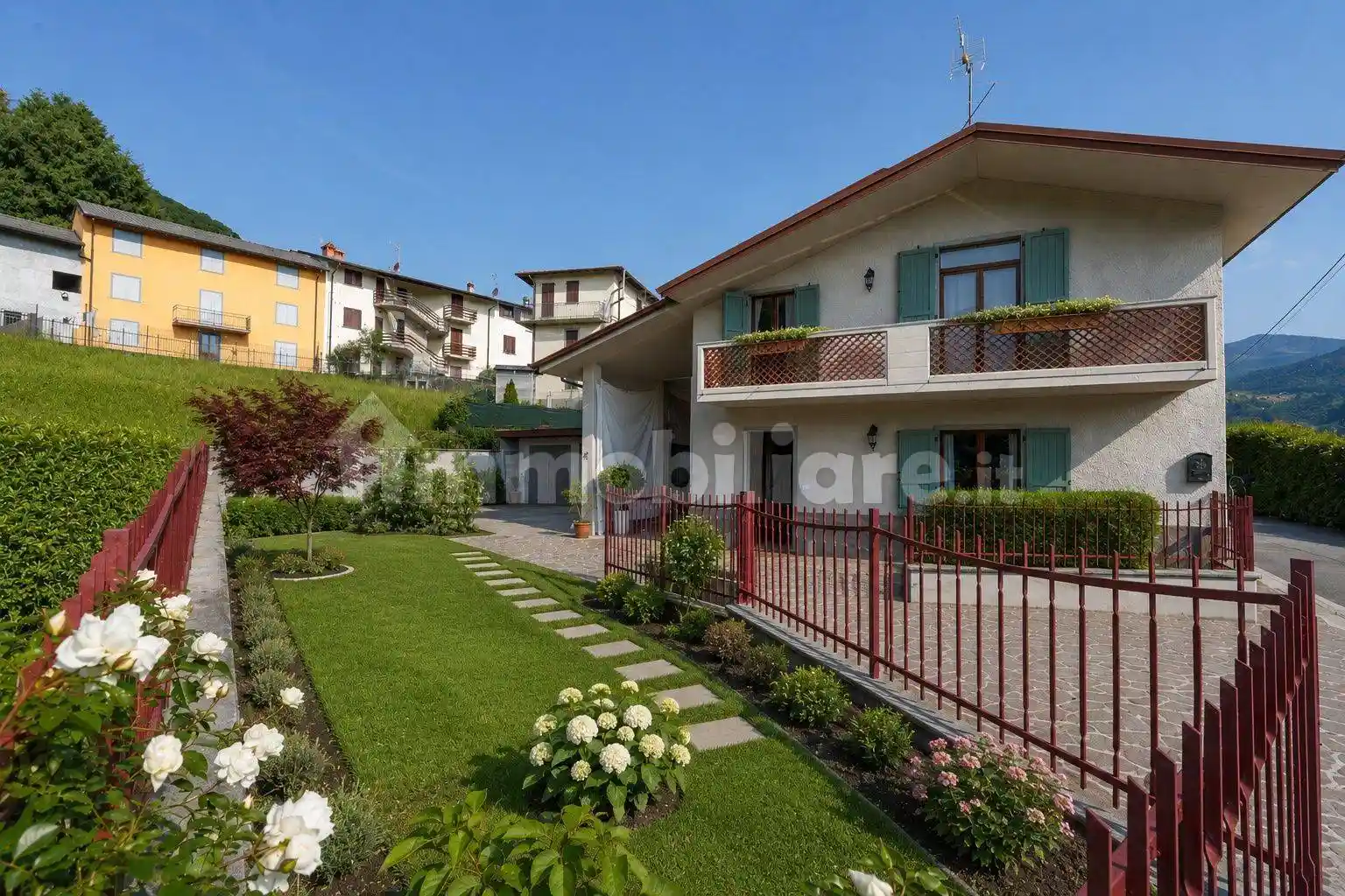 Villetta a schiera in vendita a Sant'Omobono Terme