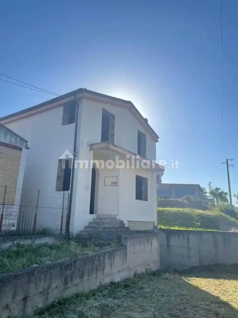 Appartamento in vendita a Casalvecchio di Puglia
