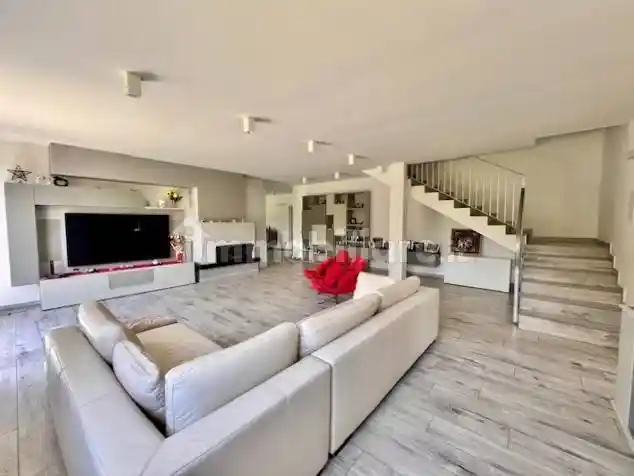 Villa in vendita a Gaggio Montano