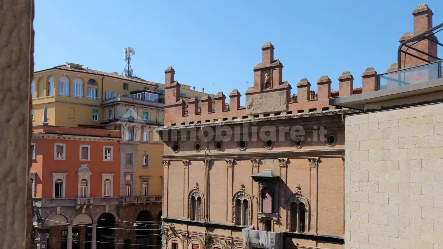 Appartamento in vendita a Bologna