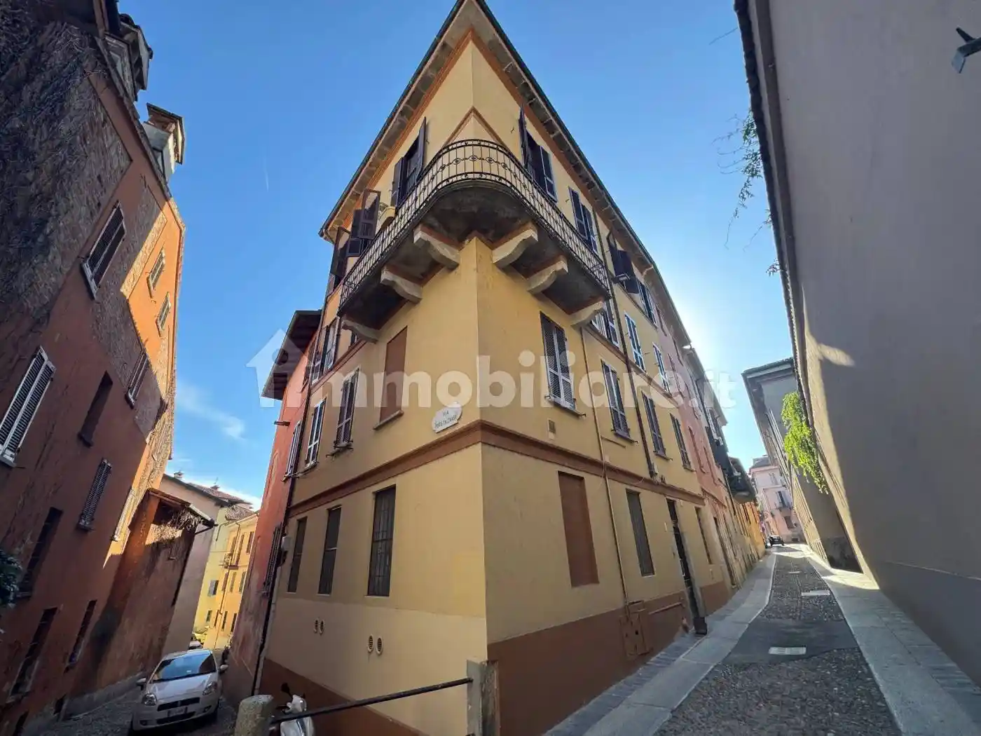 Appartamento in vendita a Pavia