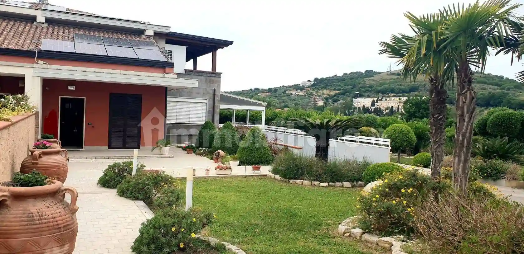 Villa - foto 2