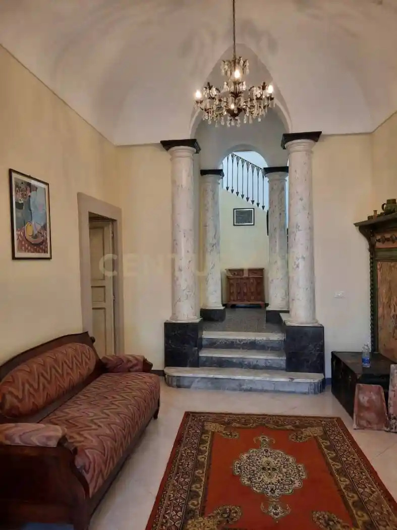 Palazzo - Edificio in vendita a Penne