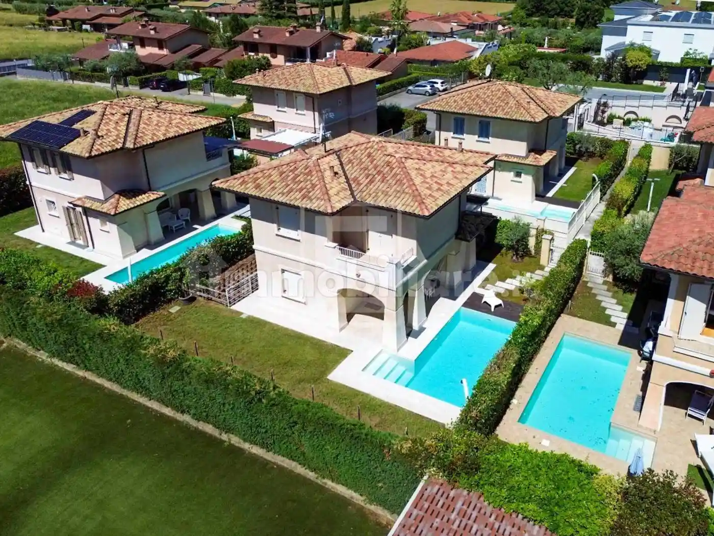 Villa in vendita a Manerba del Garda