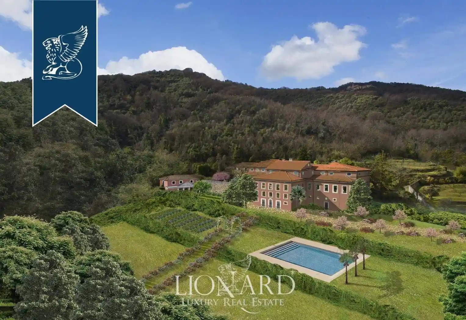 Villa in vendita a Carrara