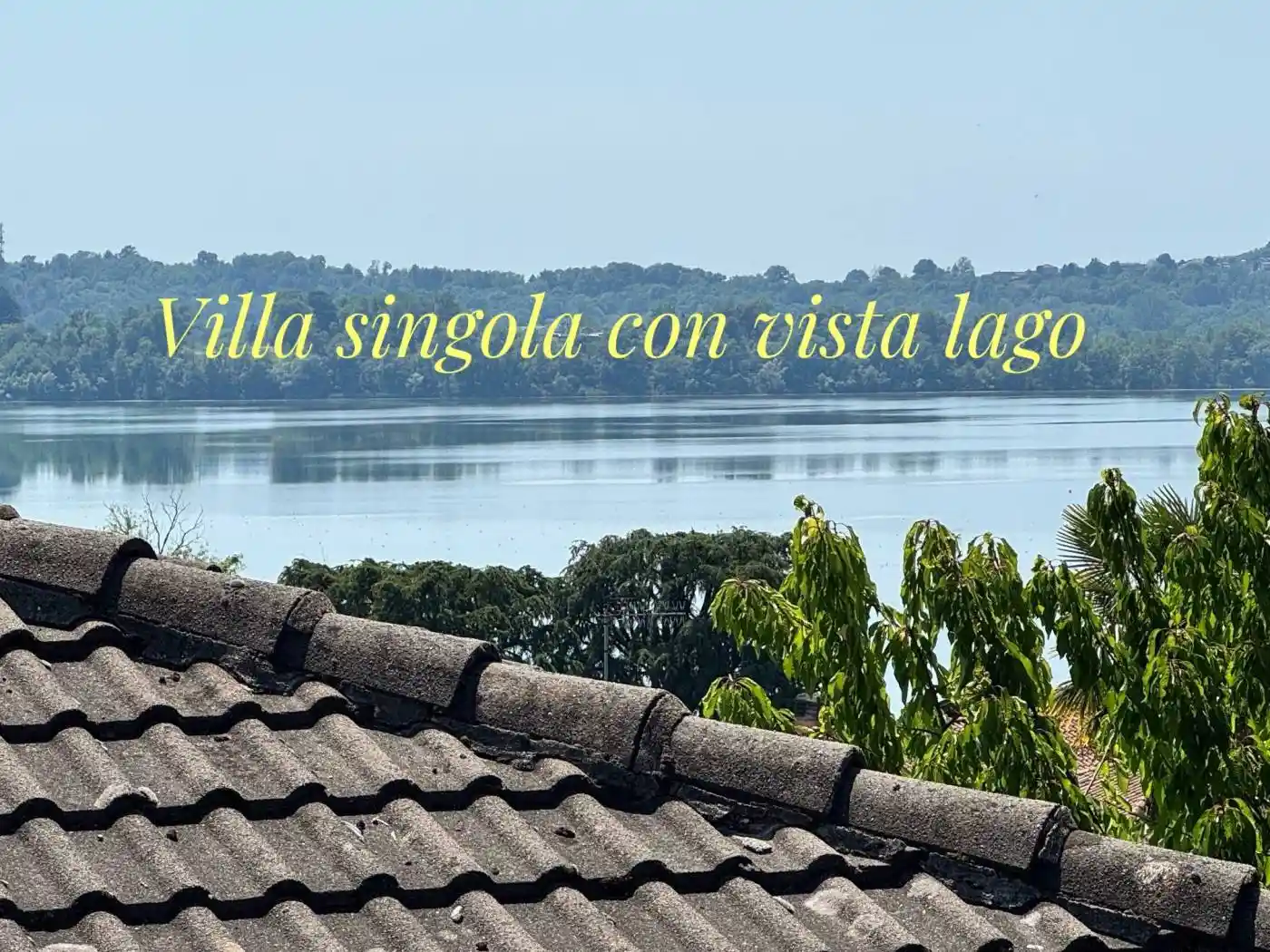 Villa in vendita a Gavirate