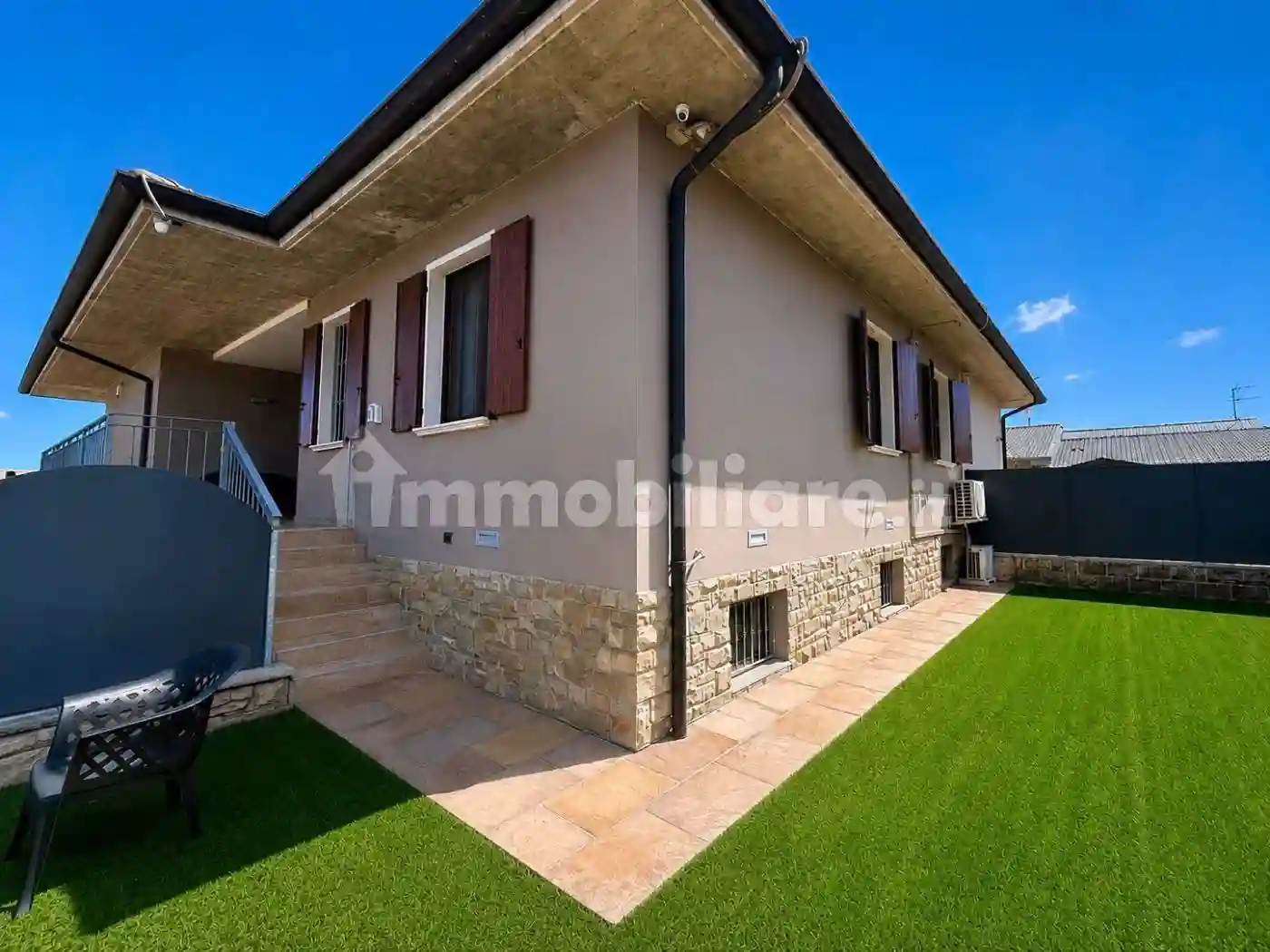 Villetta a schiera - foto 2