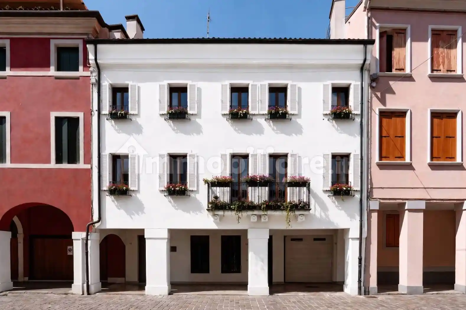 Palazzo - Edificio in vendita a Vicenza