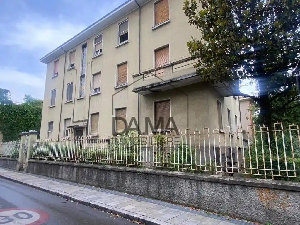 Appartamento in vendita a Parma