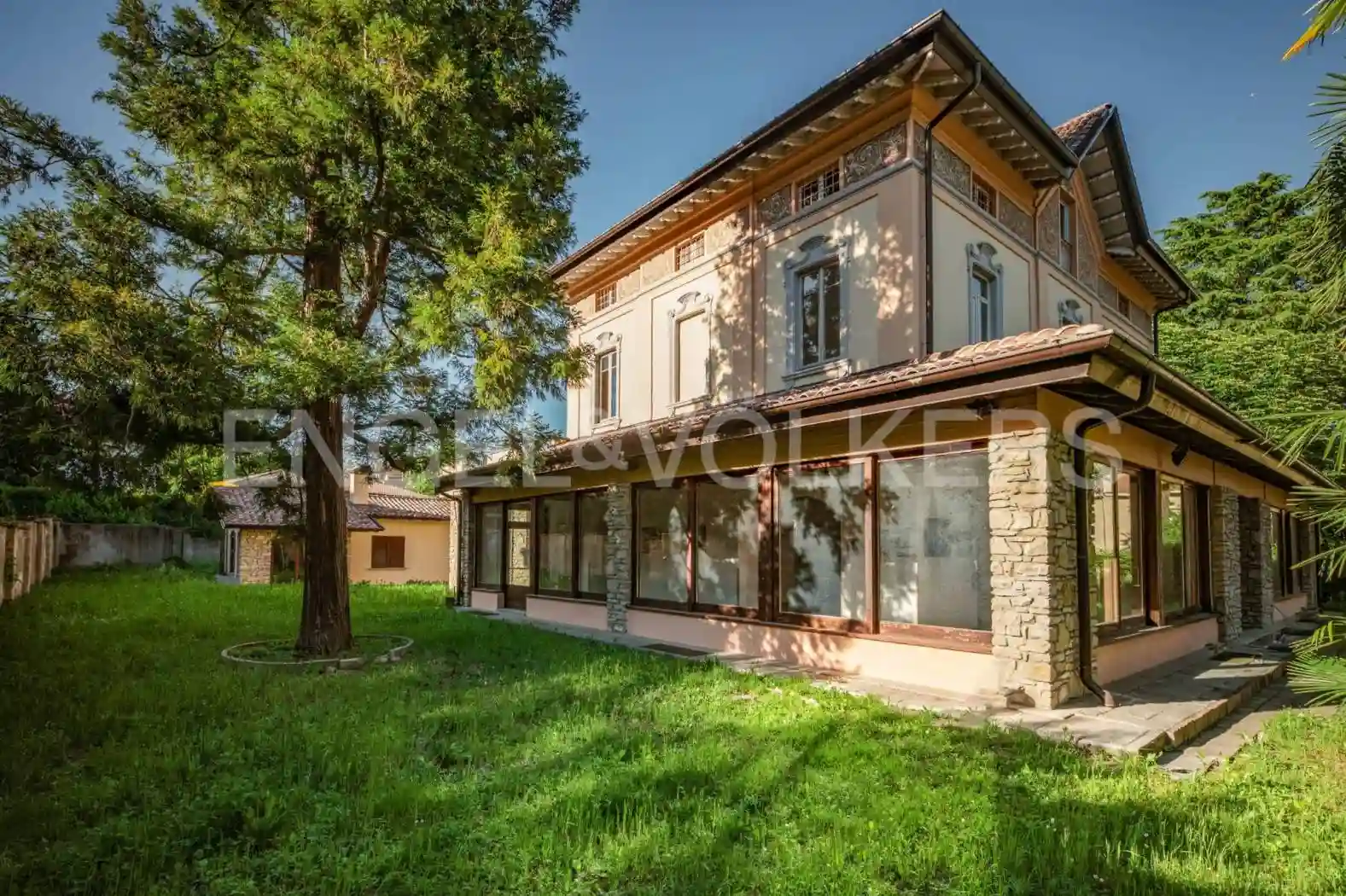 Villa - foto 3