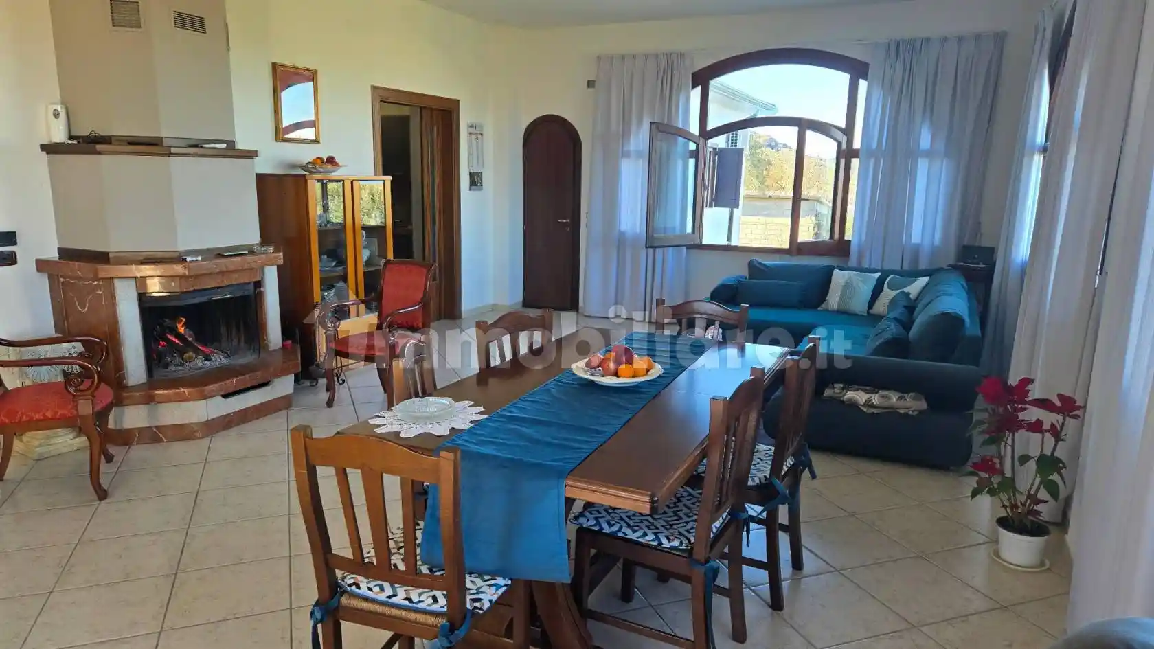 Casa indipendente in vendita a Roccadaspide
