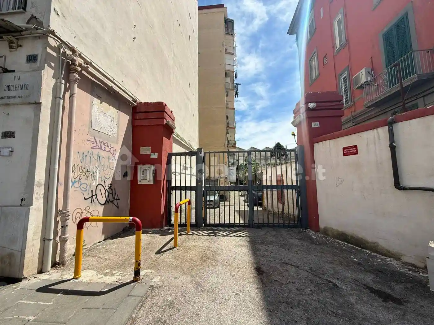 Appartamento in vendita a Napoli