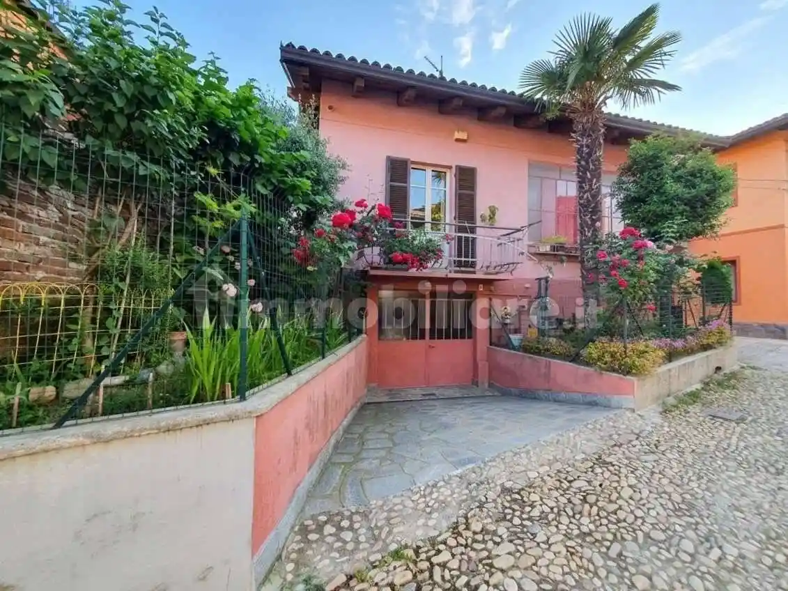Casa indipendente in vendita a Rivoli
