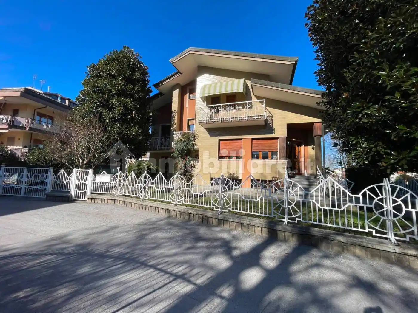 Villa in vendita a Boves