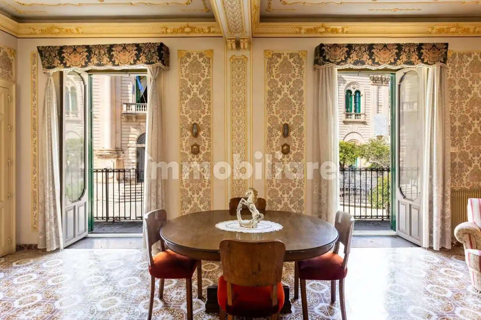 Casa indipendente in vendita a Scicli