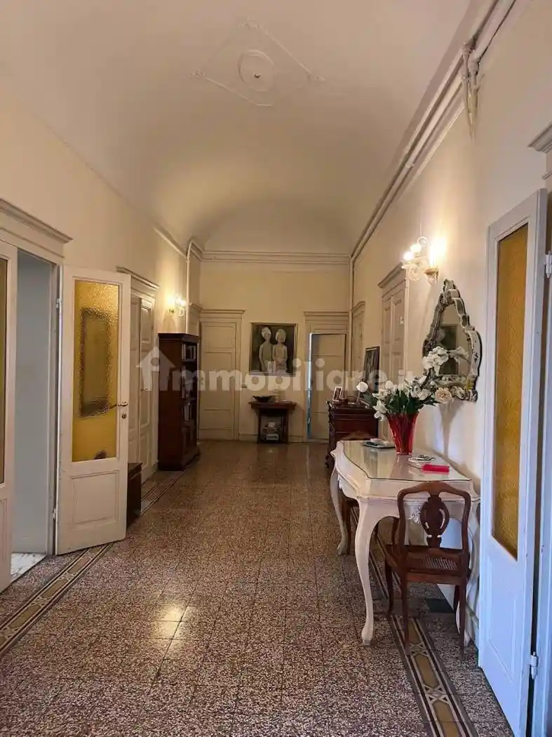 Appartamento in vendita a Livorno