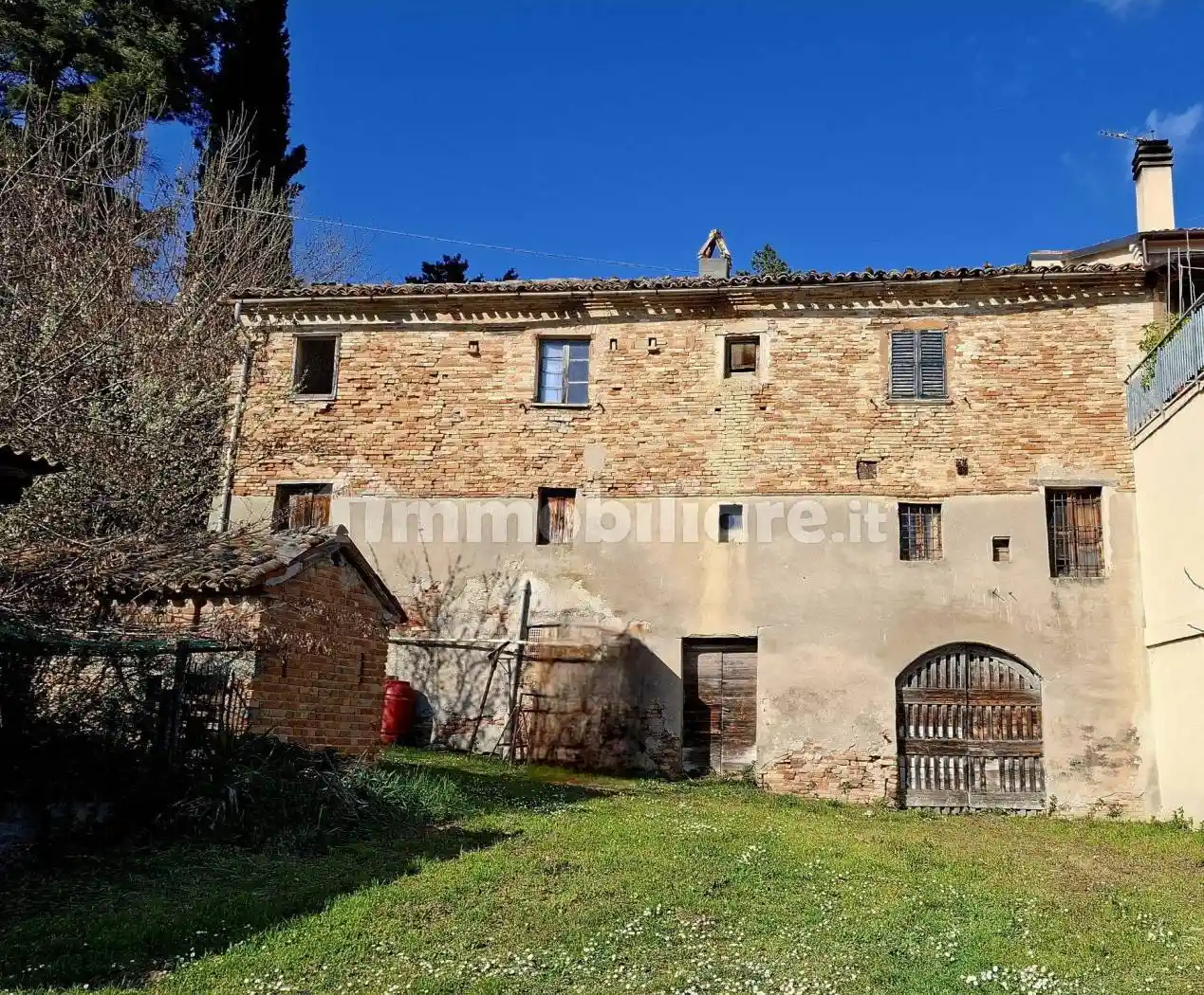 Rustico - Casale in vendita a Colli al Metauro