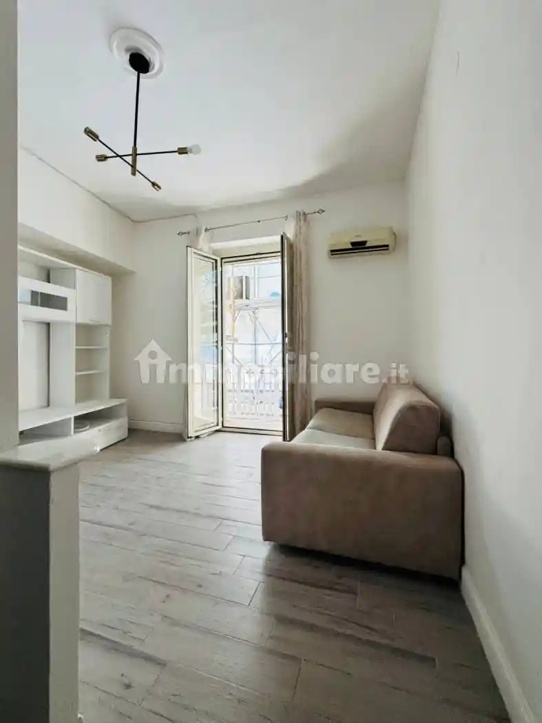 Appartamento in affitto a Napoli