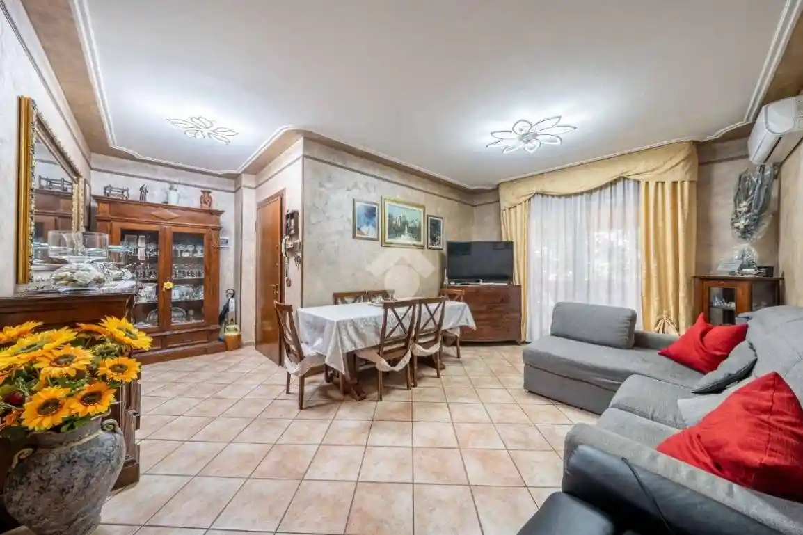 Appartamento in vendita a Reggio Emilia