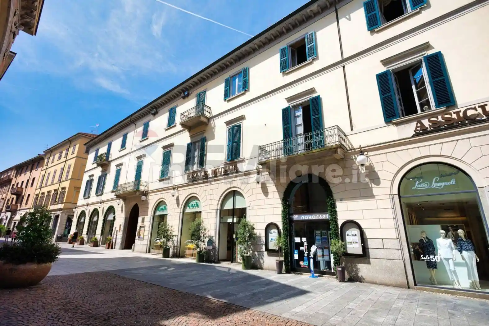 Appartamento in vendita a Novara