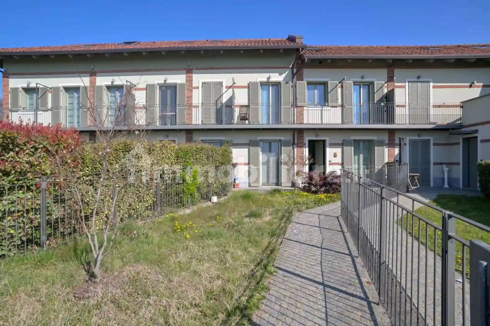 Villetta a schiera - foto 2