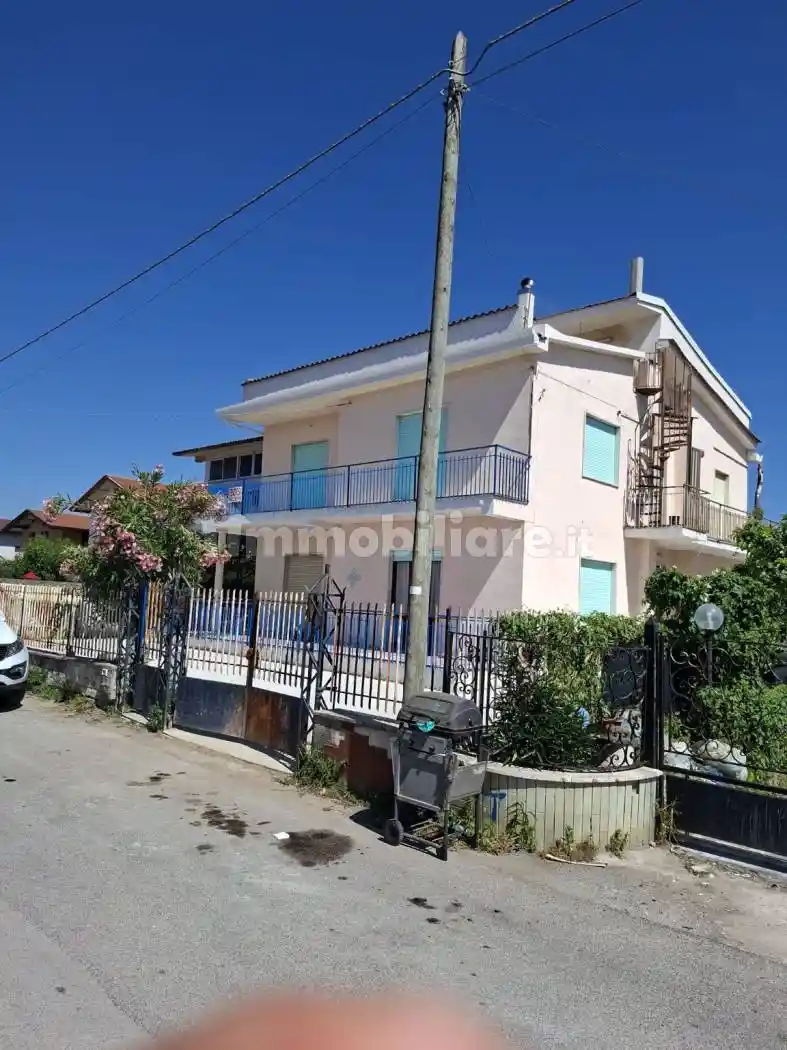 Villa in vendita a Castel Volturno
