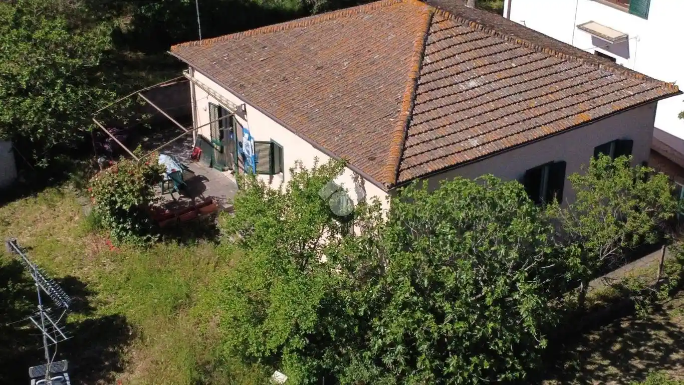 Casa indipendente in vendita a Faleria