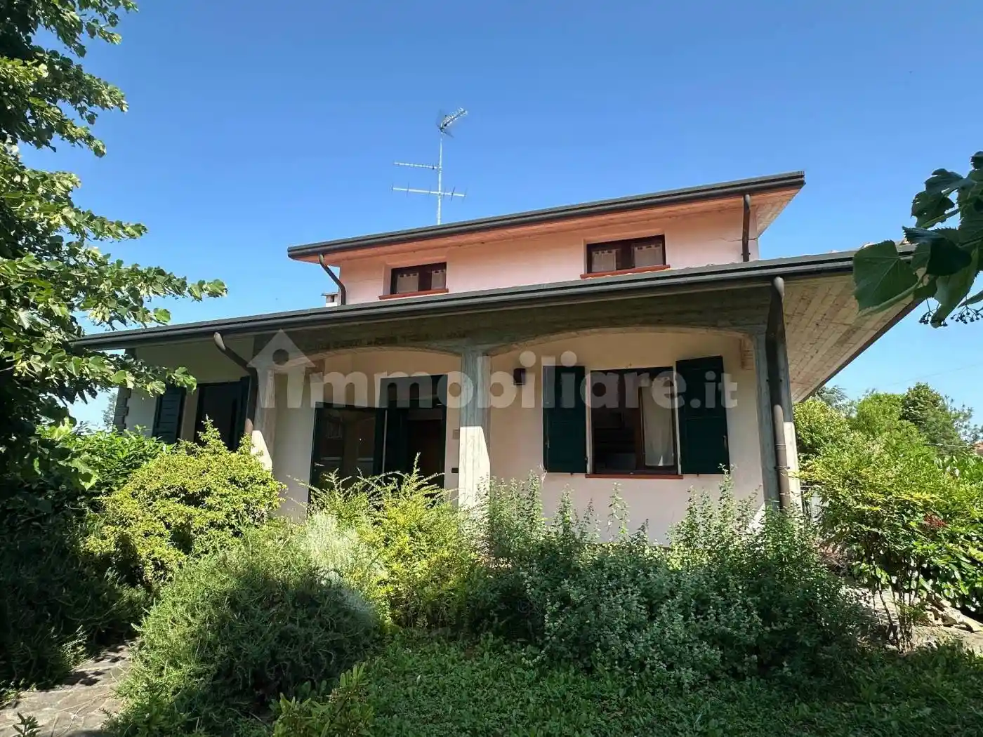 Villa in vendita a Castel Guelfo di Bologna