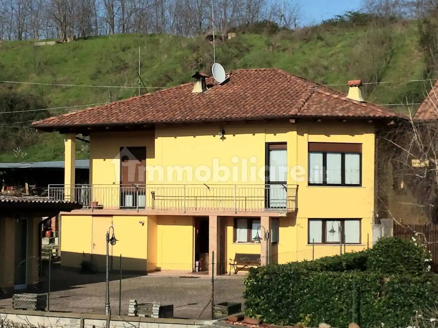 Villa in vendita a Briona