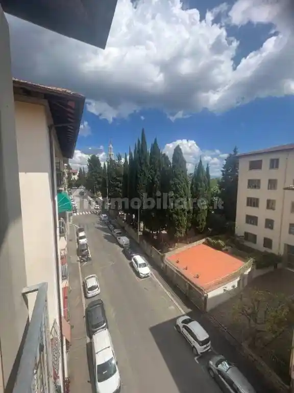 Appartamento in vendita a Firenze