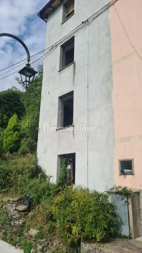 Rustico - Casale in vendita a Lorsica