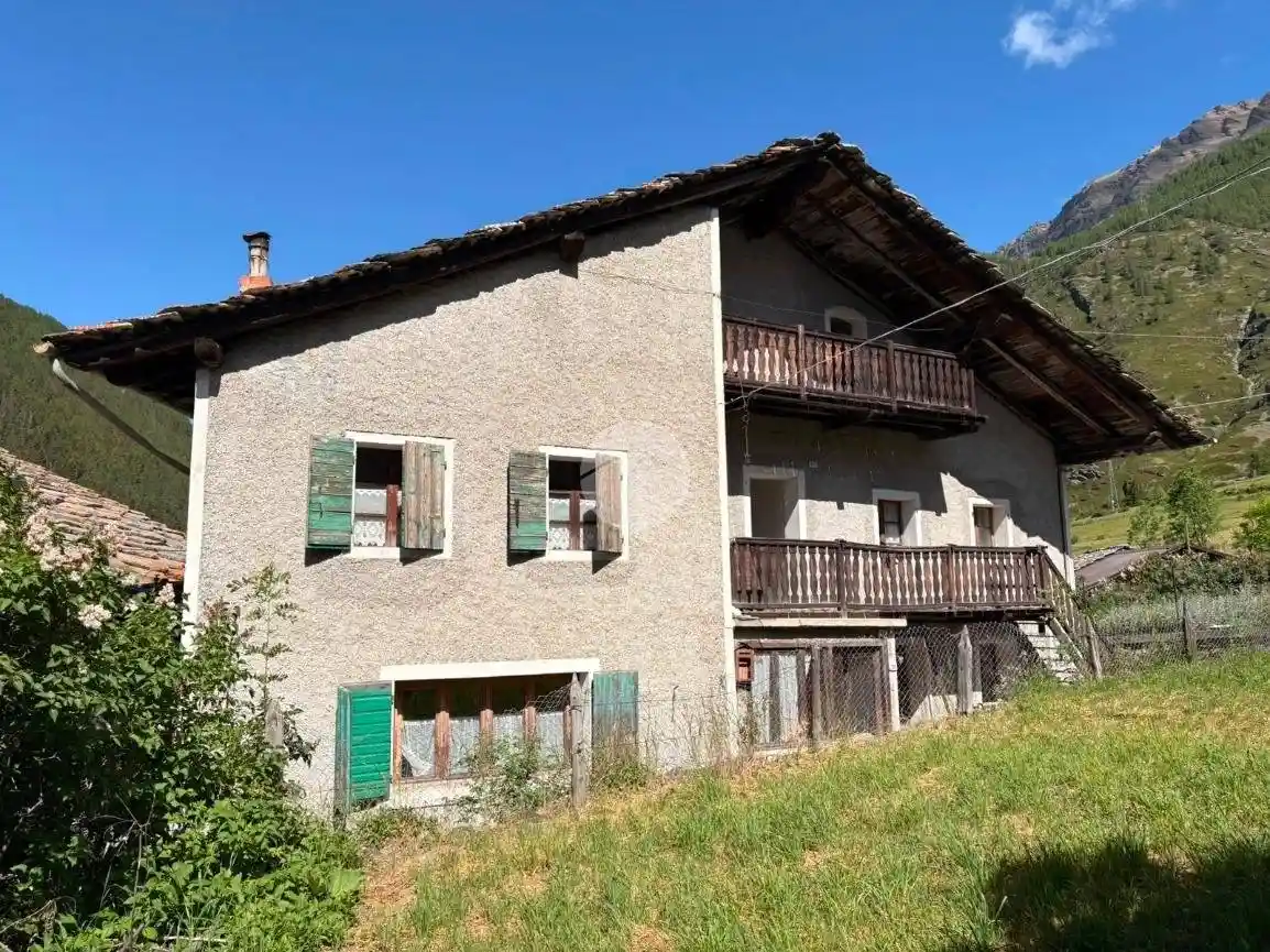 Casa indipendente in vendita a Cogne