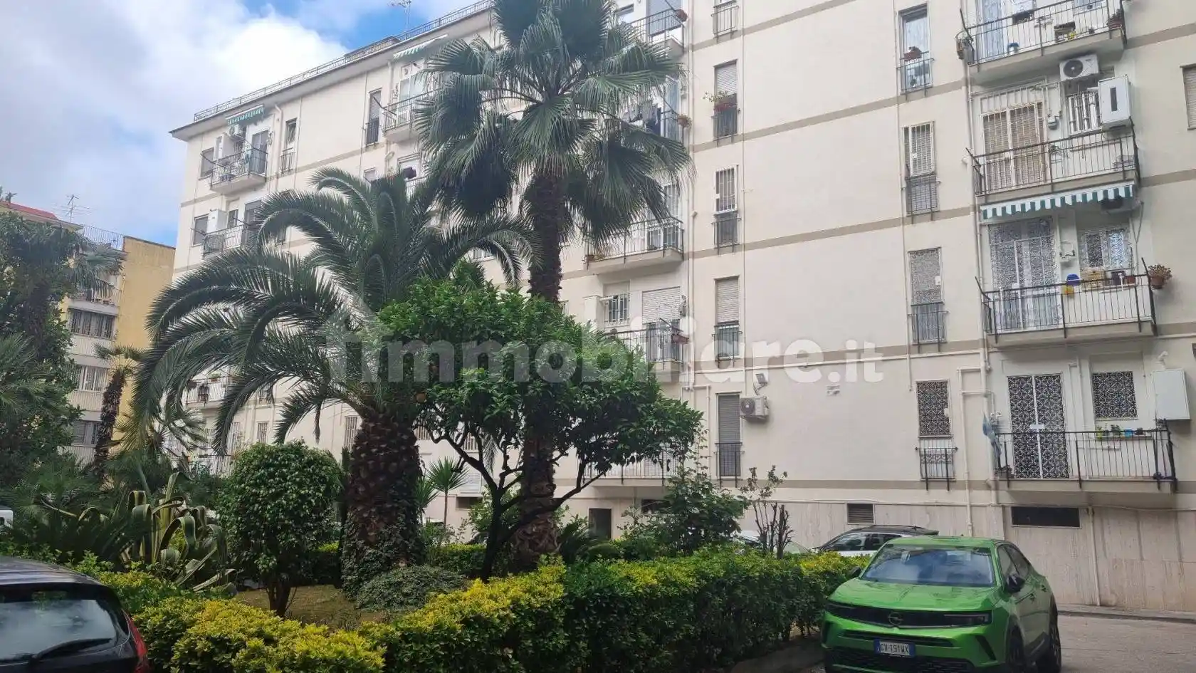 Appartamento in affitto a Napoli