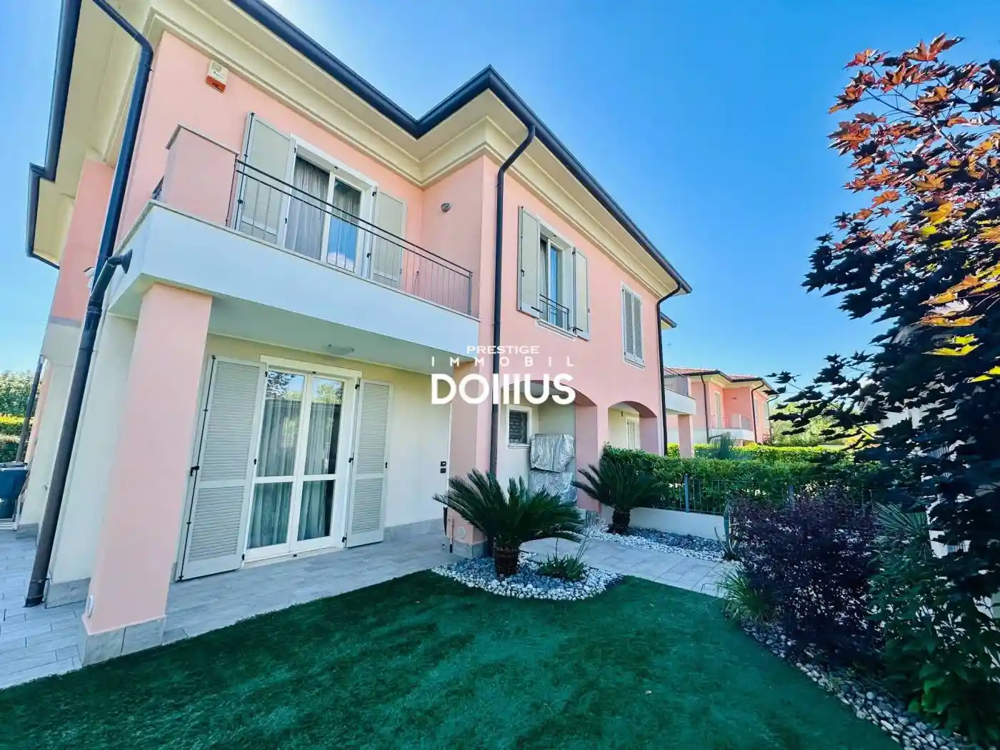 Villa in vendita a Manerba del Garda